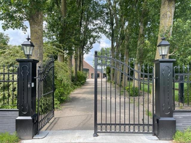 Villa domaine de la bergerie à Zuid-Beijerland Extérieur photo
